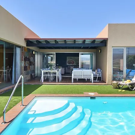 Villa Salobre Golf Dos Luxury Retreat In Gran Canaria Private Outdoor Heatable Pool Bbq Facilities Shaded Outdoor Dining Area Salobre Golf, *
